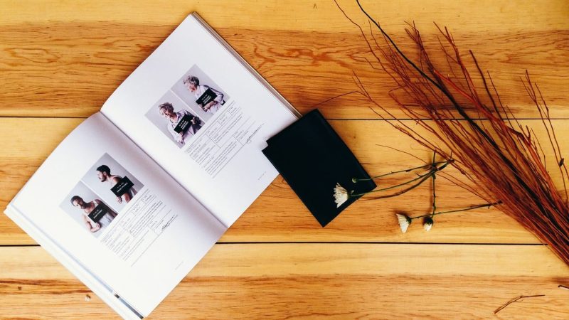 How to Create a Cozy Reading Nook with Books on a Table
